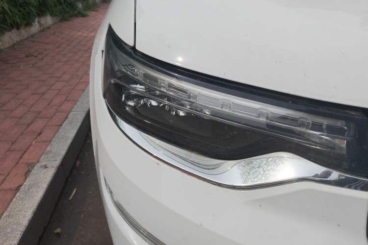 Used Jeep Grand Commander 2018 2.0T Four-Wheel Drive Enjoyment Version China V Right Front Headlight