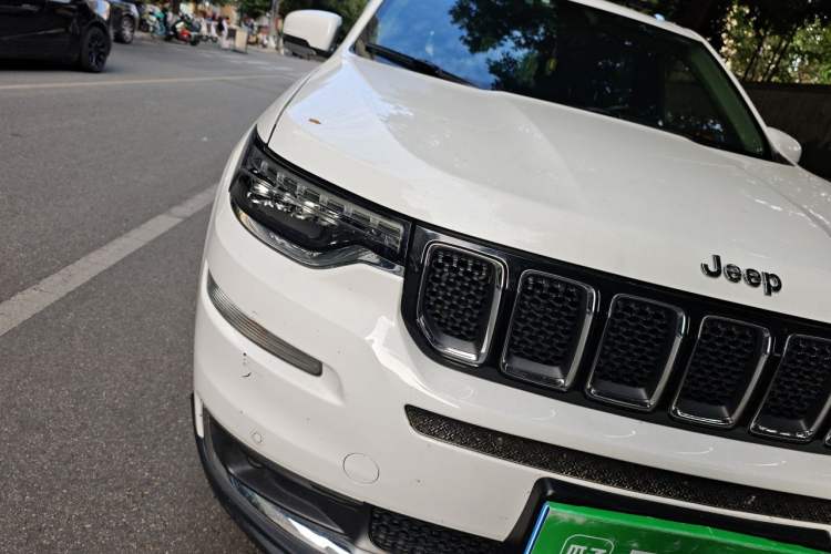 Used Jeep Grand Commander 2018 2.0T Four-Wheel Drive Enjoyment Version China V Right Front Headlight