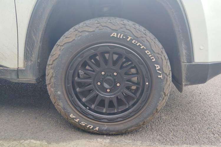 Used Jeep Grand Commander 2018 2.0T Four-Wheel Drive Prestige Edition China V Right Front Wheel Hub