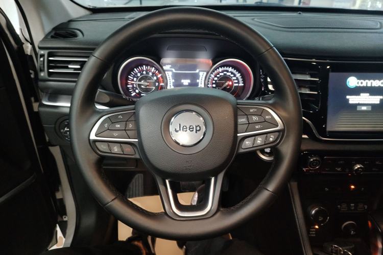 Used Jeep Grand Commander 2018 2.0T Four-Wheel Drive Prestige Edition China V Steering Wheel