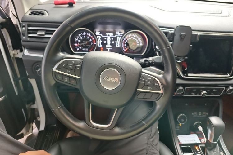 Used Jeep Grand Commander 2018 2.0T Four-Wheel Drive Enjoyment Version China V Steering Wheel