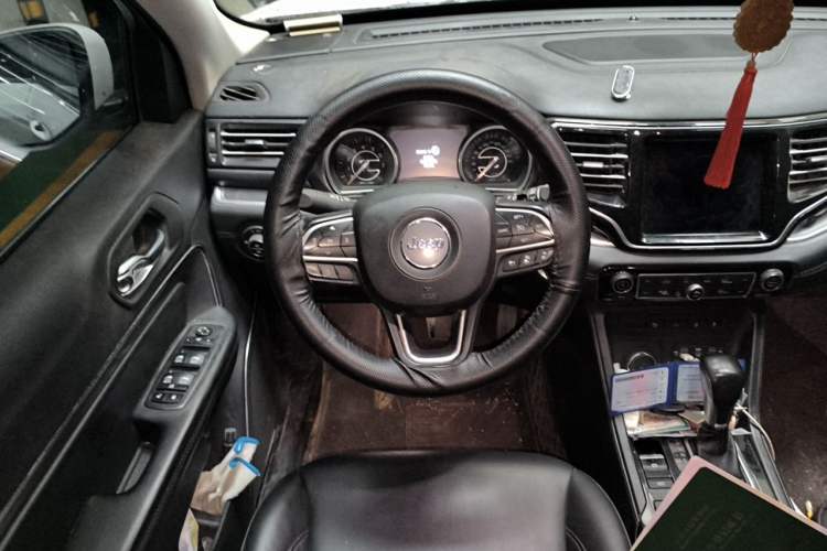 Used Jeep Grand Commander 2018 2.0T Four-Wheel Drive Prestige Edition China V Steering Wheel