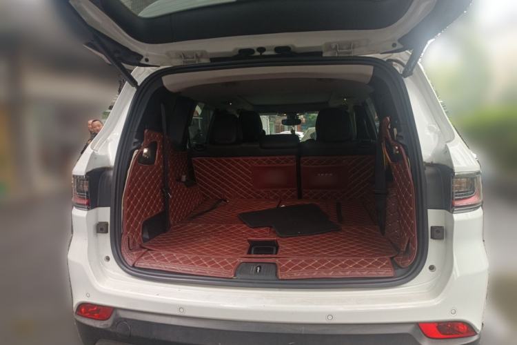 Used Jeep Grand Commander 2018 2.0T Four-Wheel Drive Enjoyment Edition China VI Trunk