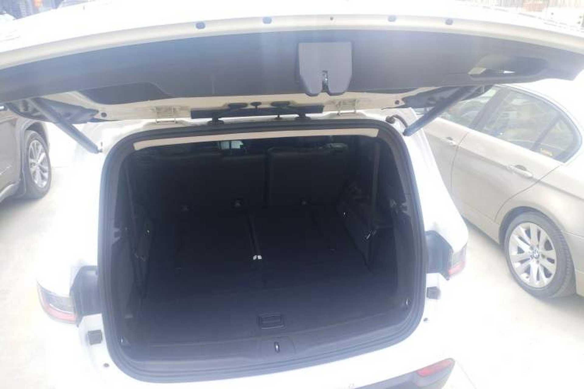 Used Jeep Grand Commander 2018 2.0T Four-Wheel Drive Enjoyment Edition China VI Trunk