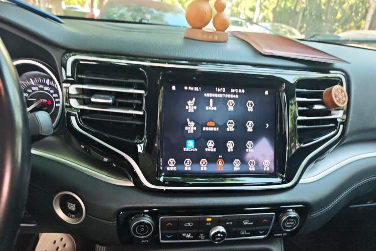 Used Jeep Grand Commander 2020 2.0T Four-Wheel Drive Elite Edition Audio And AC Panel