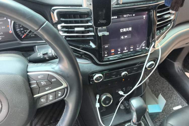 Used Jeep Grand Commander 2020 2.0T Four-Wheel Drive Elite Enhanced Edition Audio And AC Panel