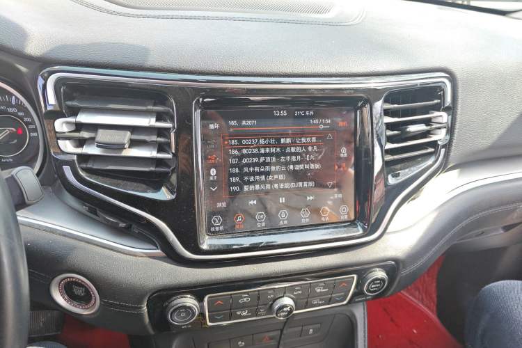Used Jeep Grand Commander 2020 2.0T Four-Wheel Drive Elite Edition Audio And AC Panel