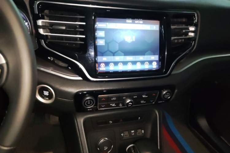 Used Jeep Grand Commander 2020 2.0T Four-Wheel Drive Elite Edition Audio And AC Panel