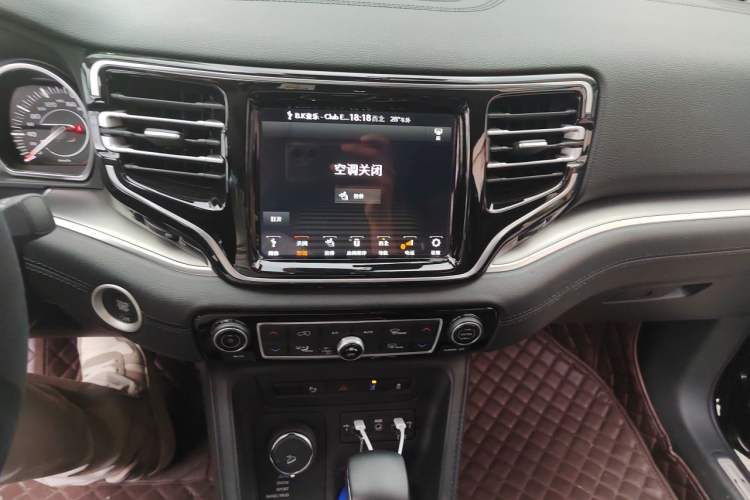 Used Jeep Grand Commander 2020 2.0T Four-Wheel Drive Elite Enhanced Edition Audio And AC Panel