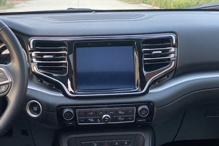 Used Jeep Grand Commander 2020 2.0T Four-Wheel Drive Elite Enhanced Edition Audio And AC Panel