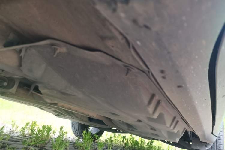 Used Jeep Grand Commander 2020 2.0T Four-Wheel Drive Night Eagle Edition Chassis Front Left