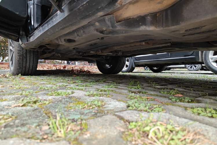Used Jeep Grand Commander 2020 2.0T Four-Wheel Drive Night Eagle Edition Chassis Rear Left