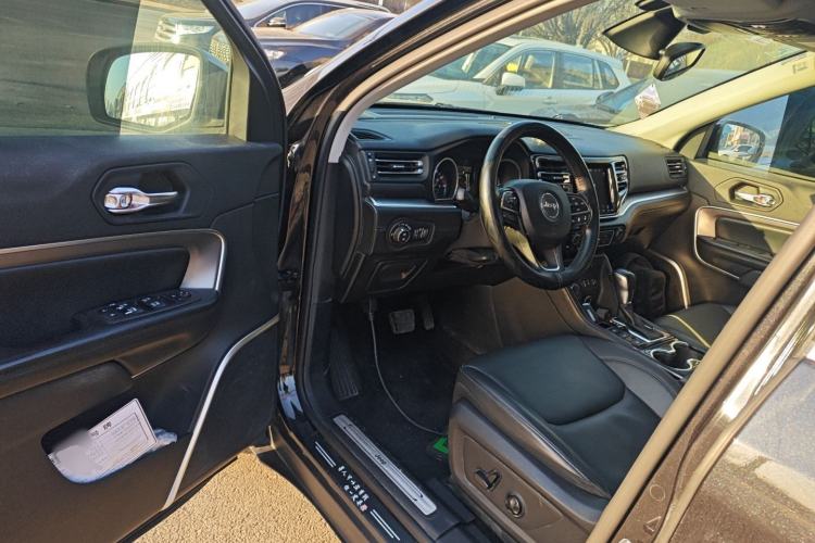 Used Jeep Grand Commander 2020 2.0T Four-Wheel Drive Elite Enhanced Edition Driver Seat