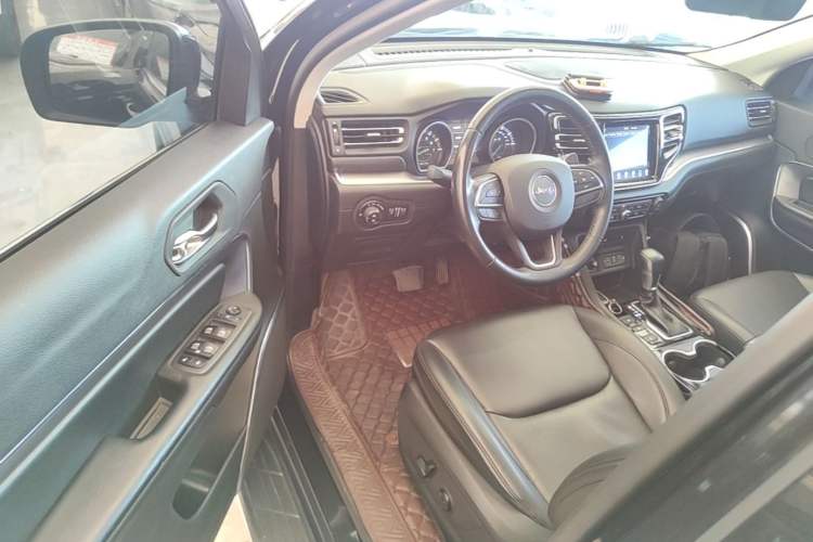 Used Jeep Grand Commander 2020 2.0T Two-Wheel Drive Elite Version Driver Seat
