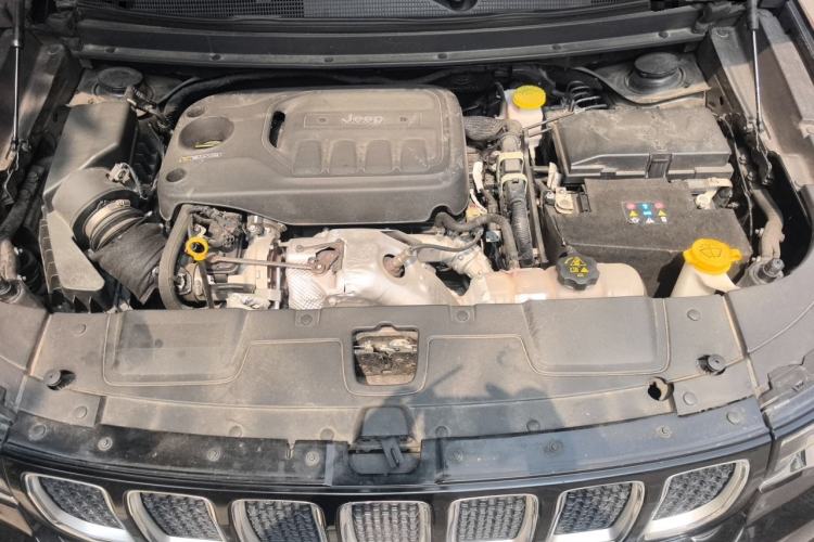 Used Jeep Grand Commander 2020 2.0T Four-Wheel Drive Elite Enhanced Edition Engine Bay