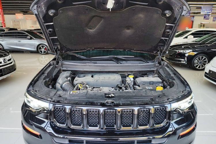 Used Jeep Grand Commander 2020 2.0T Four-Wheel Drive Night Eagle Edition Engine Bay