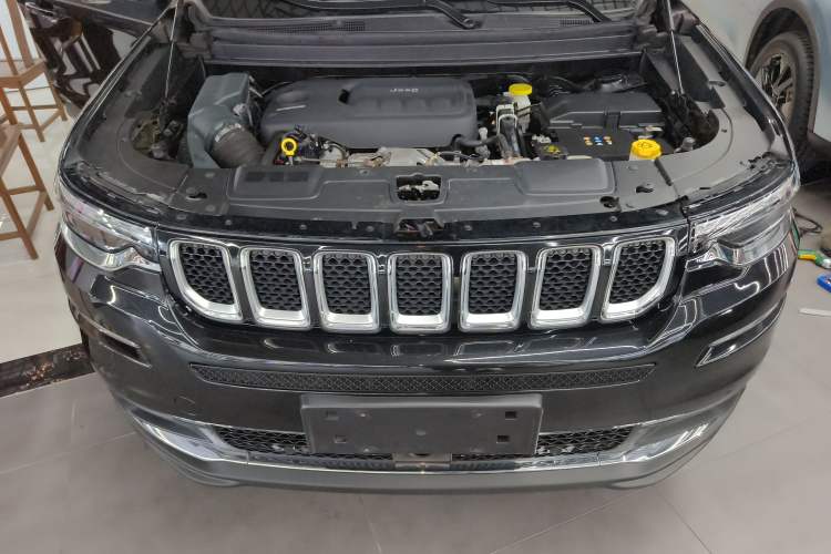 Used Jeep Grand Commander 2020 2.0T Four-Wheel Drive Elite Enhanced Edition Engine Bay