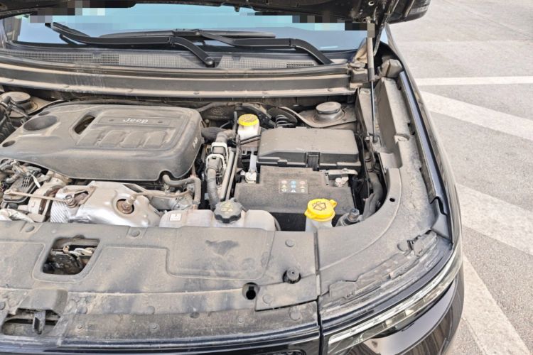 Used Jeep Grand Commander 2020 2.0T Four-Wheel Drive Night Eagle Edition Engine Bay Left
