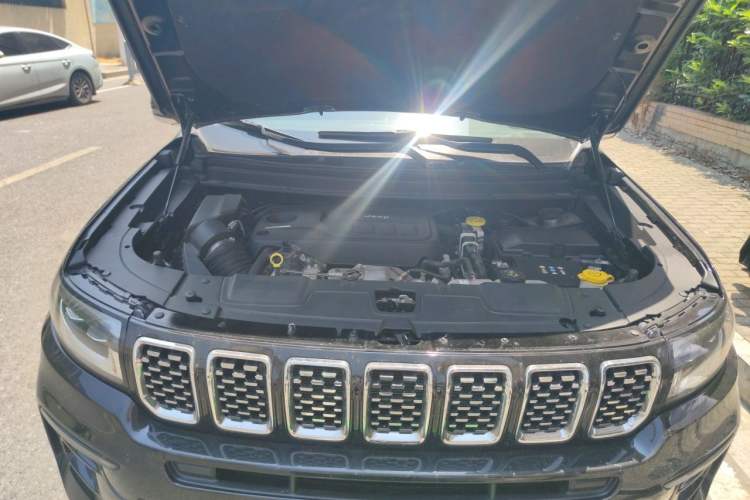 Used Jeep Grand Commander 2020 2.0T Four-Wheel Drive Elite Edition Engine Bay