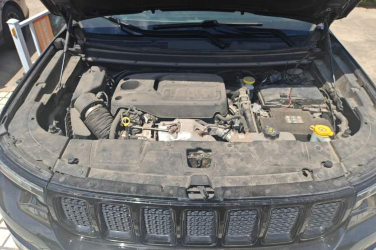 Used Jeep Grand Commander 2020 2.0T Four-Wheel Drive Night Eagle Edition Engine Bay