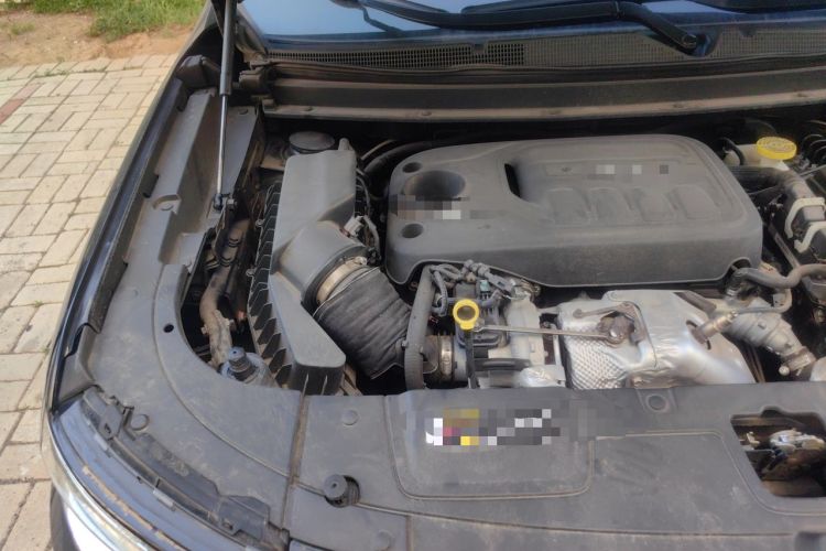 Used Jeep Grand Commander 2020 2.0T Four-Wheel Drive Elite Enhanced Edition Engine Bay Right
