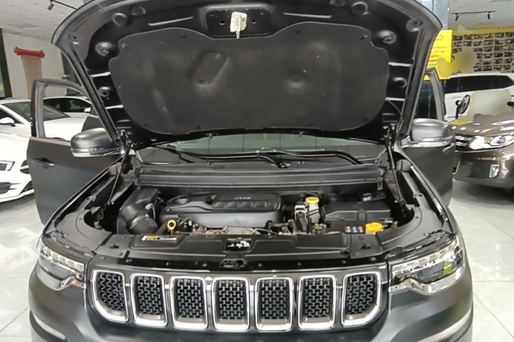 Used Jeep Grand Commander 2020 2.0T Four-Wheel Drive Elite Edition Engine Bay