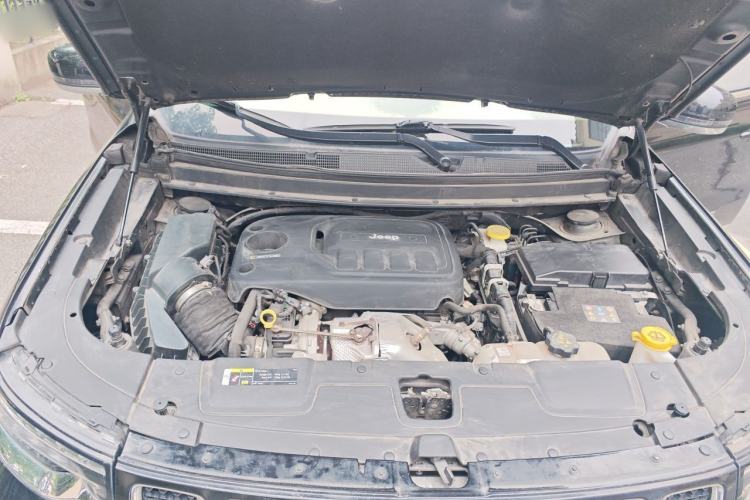 Used Jeep Grand Commander 2020 2.0T Four-Wheel Drive Elite Edition Engine Bay