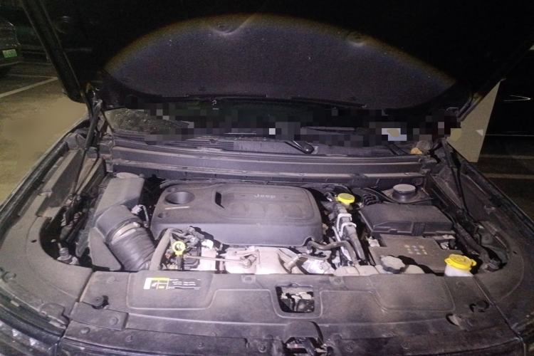 Used Jeep Grand Commander 2020 2.0T Two-Wheel Drive Leading Edition Engine Bay