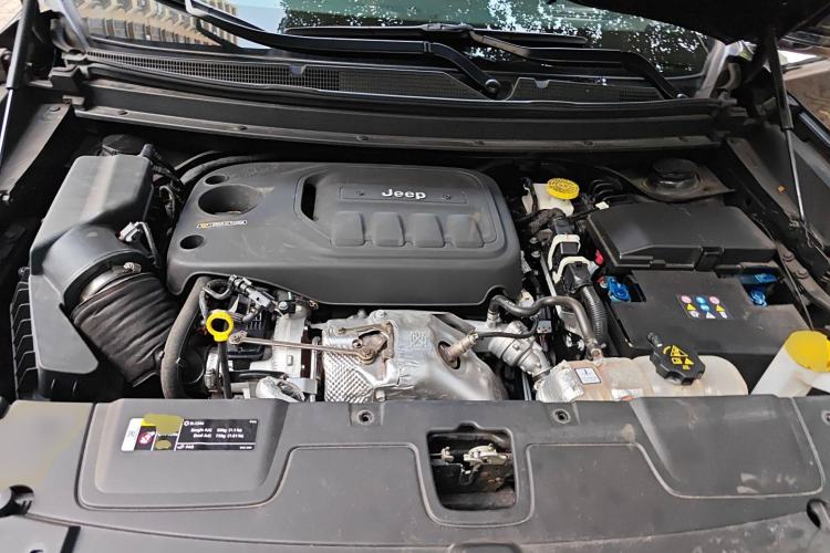 Used Jeep Grand Commander 2020 2.0T Four-Wheel Drive Elite Enhanced Edition Engine Bay