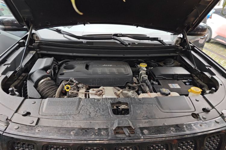 Used Jeep Grand Commander 2020 2.0T Four-Wheel Drive Night Eagle Edition Engine Bay