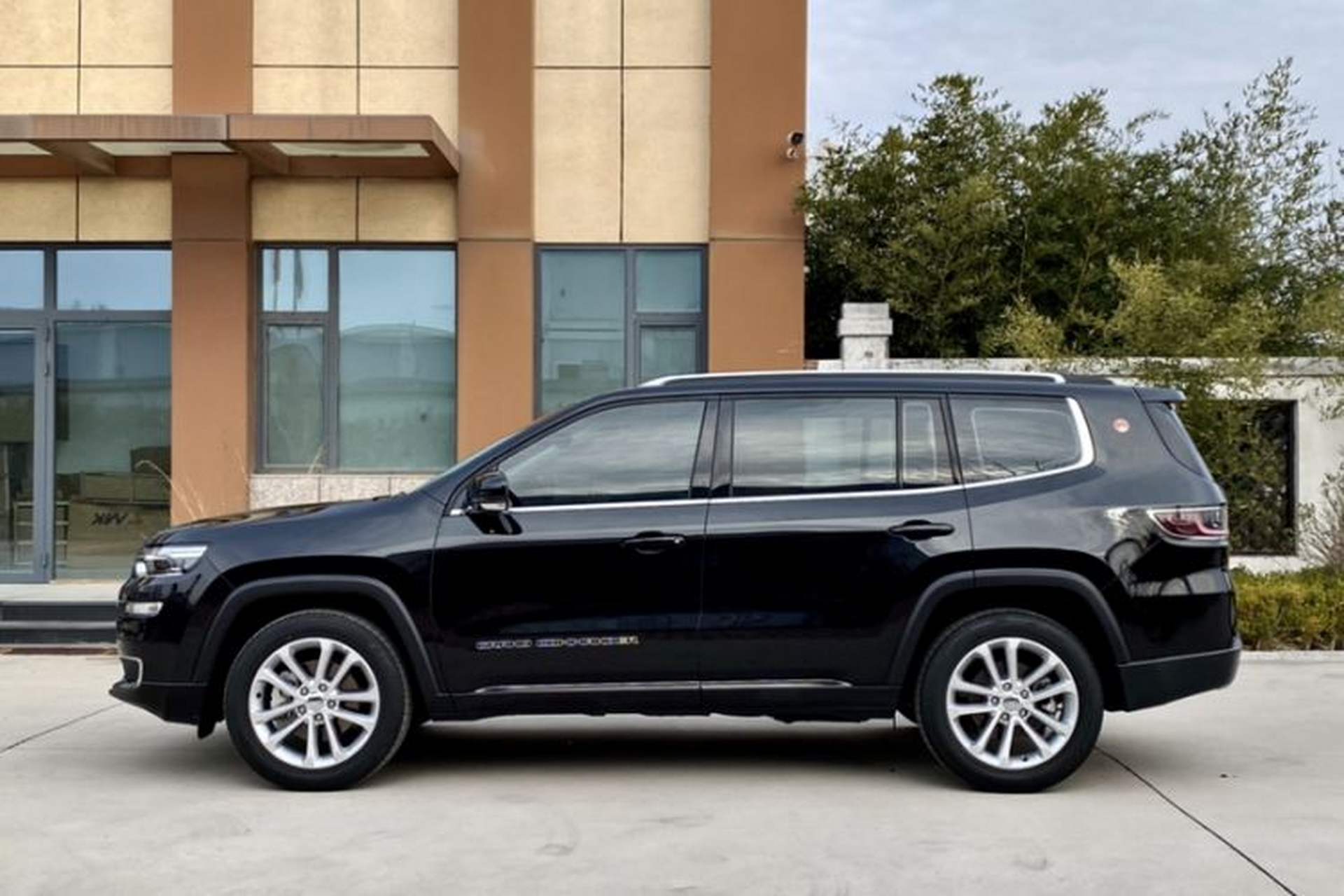 Used Jeep Grand Commander 2020 2.0T Four-Wheel Drive Elite Enhanced Edition Exterior 6