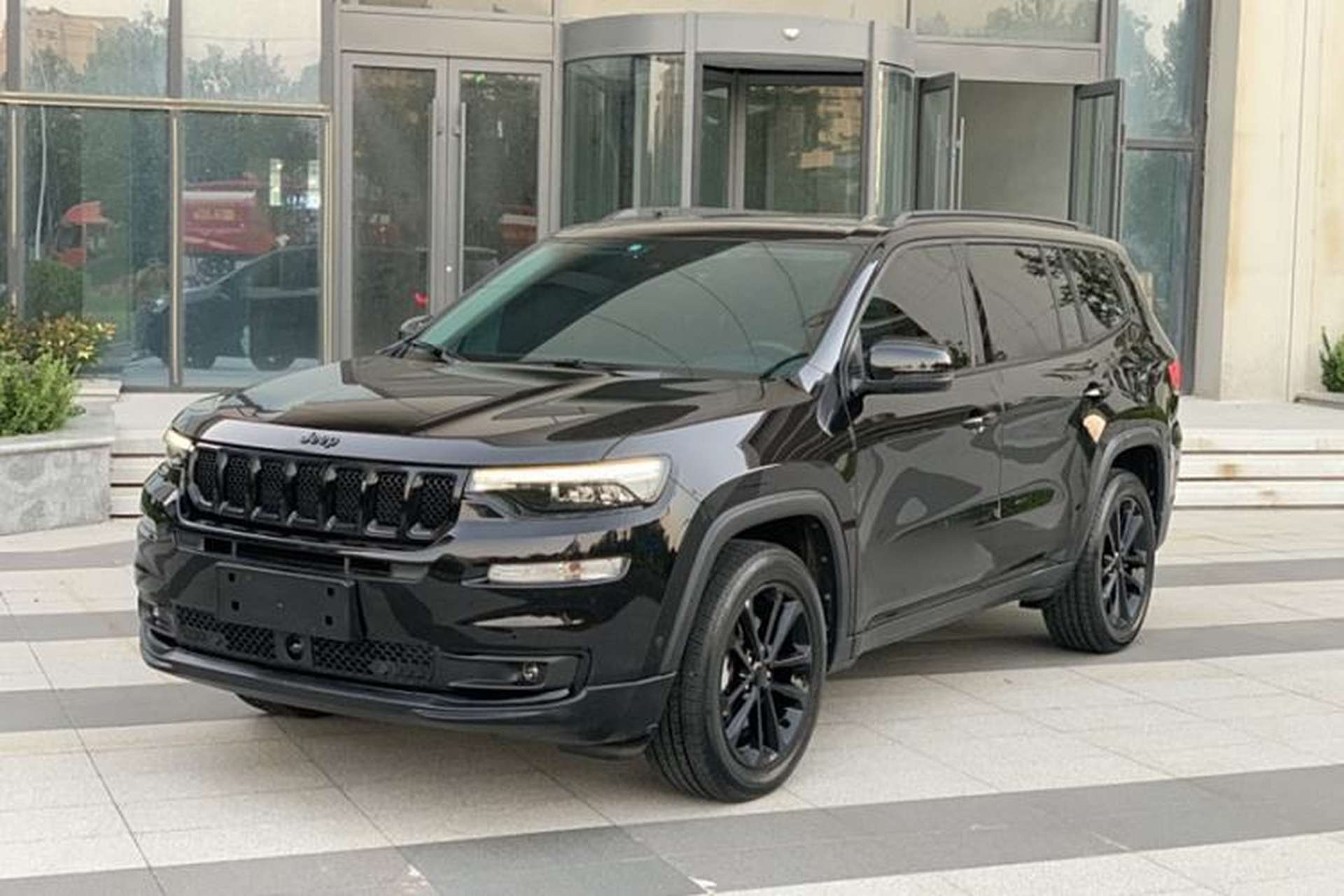 Used Jeep Grand Commander 2020 2.0T Four-Wheel Drive Night Eagle Edition Front Left 45 Deg
