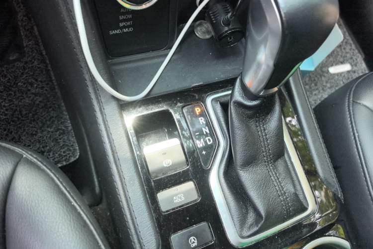Used Jeep Grand Commander 2020 2.0T Four-Wheel Drive Elite Enhanced Edition Gear Lever
