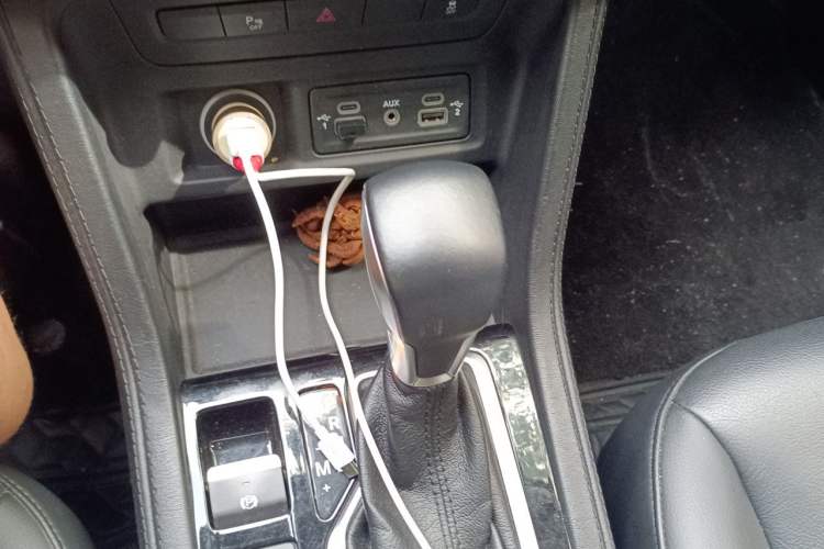 Used Jeep Grand Commander 2020 2.0T Two-Wheel Drive Elite Version Gear Lever