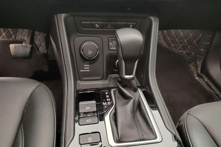 Used Jeep Grand Commander 2020 2.0T Four-Wheel Drive Elite Edition Gear Lever