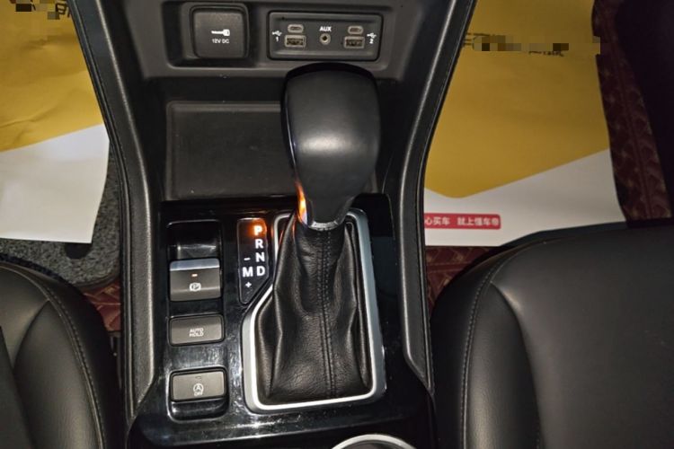 Used Jeep Grand Commander 2020 2.0T Two-Wheel Drive Leading Edition Gear Lever