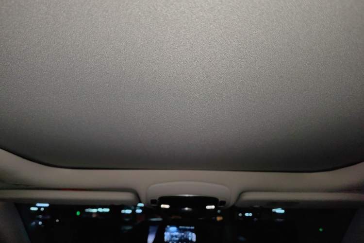 Used Jeep Grand Commander 2020 2.0T Two-Wheel Drive Elite Version Headliner