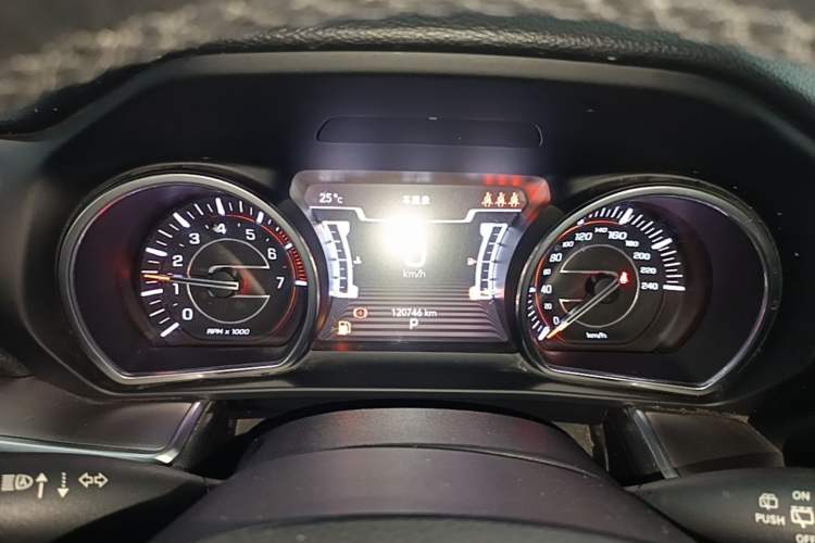 Used Jeep Grand Commander 2020 2.0T Four-Wheel Drive Elite Enhanced Edition Instrument Cluster
