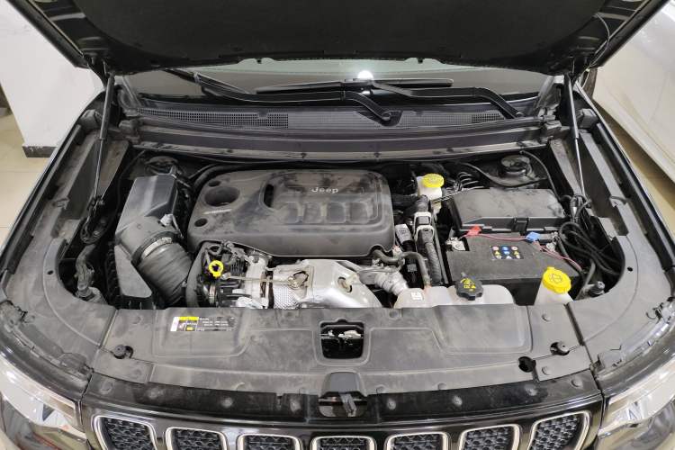 Used Jeep Grand Commander 2020 2.0T Four-Wheel Drive Elite Edition Interior 12