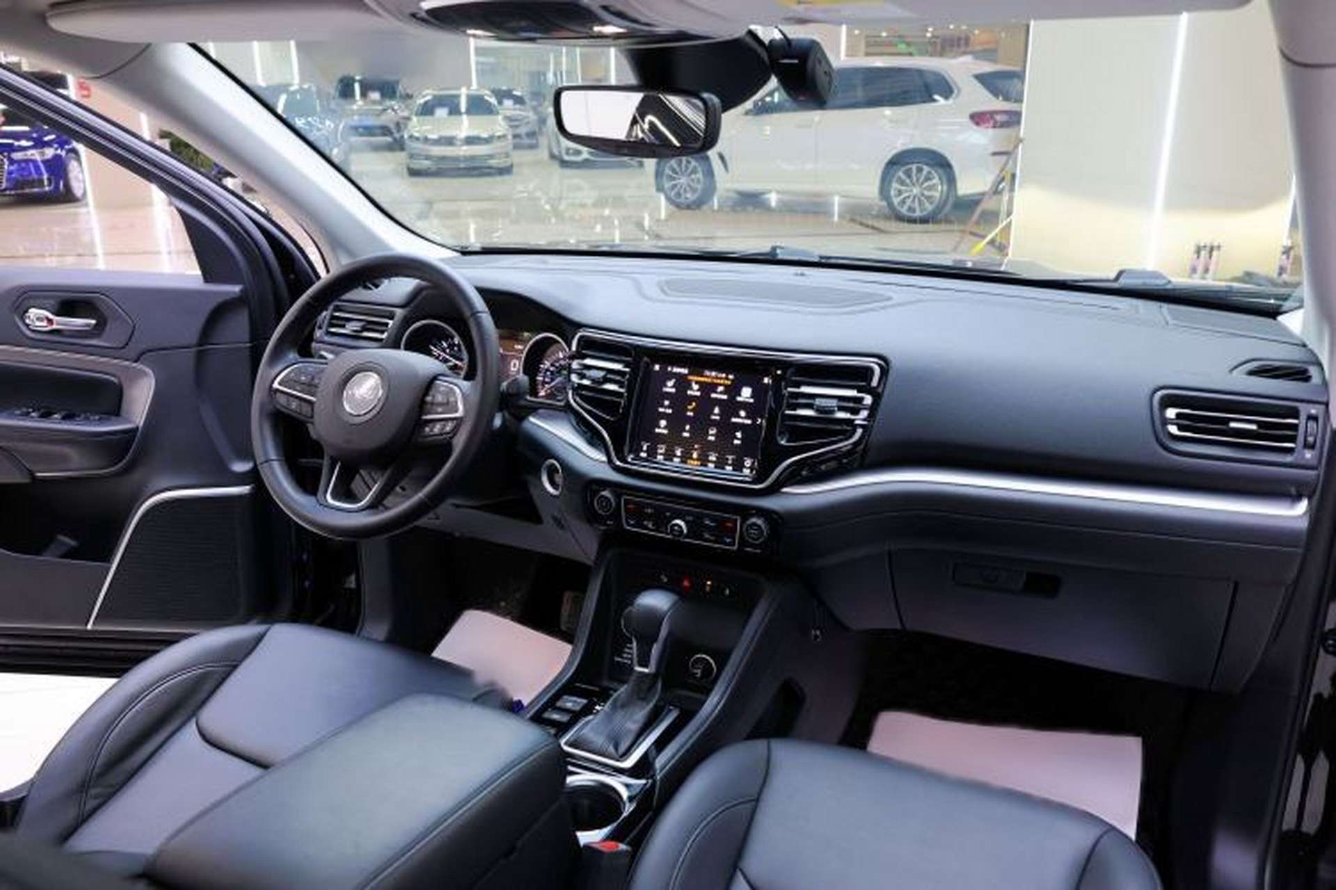 Used Jeep Grand Commander 2020 2.0T Four-Wheel Drive Elite Enhanced Edition Interior 4