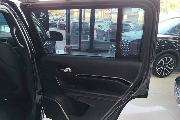 Used Jeep Grand Commander 2020 2.0T Four-Wheel Drive Night Eagle Edition Interior 4