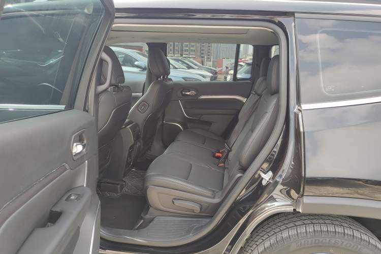 Used Jeep Grand Commander 2020 2.0T Four-Wheel Drive Elite Edition Interior 4