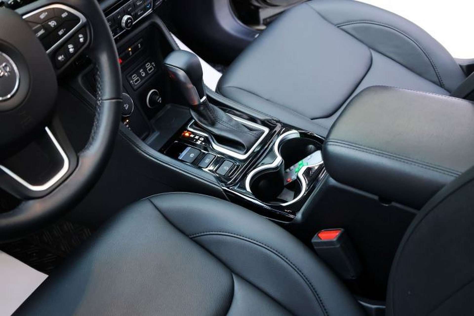 Used Jeep Grand Commander 2020 2.0T Four-Wheel Drive Elite Enhanced Edition Interior 5