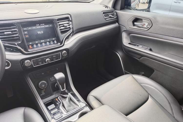 Used Jeep Grand Commander 2020 2.0T Four-Wheel Drive Elite Edition Interior 6