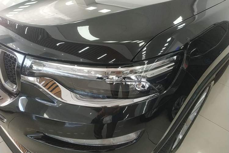 Used Jeep Grand Commander 2020 2.0T Two-Wheel Drive Elite Version Left Front Headlight