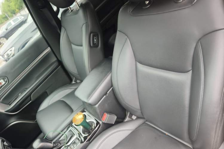 Used Jeep Grand Commander 2020 2.0T Two-Wheel Drive Leading Edition Left Front Seat