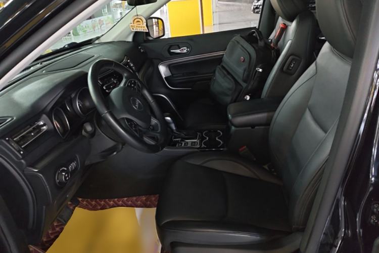 Used Jeep Grand Commander 2020 2.0T Two-Wheel Drive Leading Edition Left Front Seat