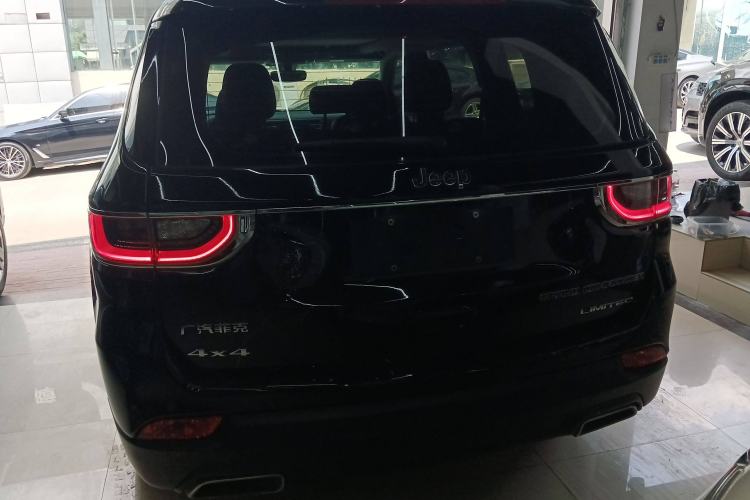 Used Jeep Grand Commander 2020 2.0T Four-Wheel Drive Elite Edition Rear