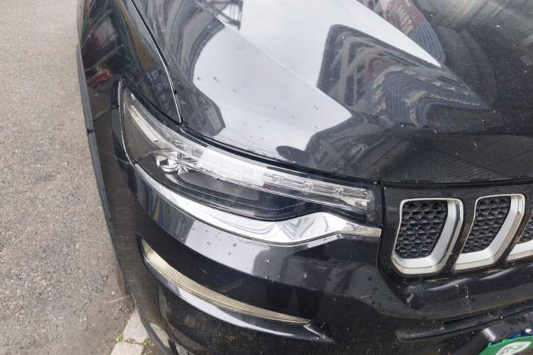 Used Jeep Grand Commander 2020 2.0T Two-Wheel Drive Elite Version Right Front Headlight