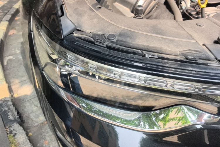 Used Jeep Grand Commander 2020 2.0T Four-Wheel Drive Elite Enhanced Edition Right Front Headlight